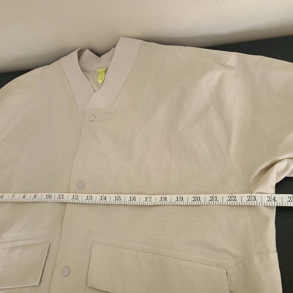 Lululemon Men’s Lab Cargo Jacket in Muslin Size XL - Picture 10 of 11